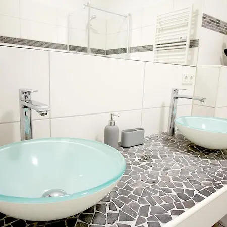 Apartment Sh L 3 Betten L Sauna L 450m Bis Universitaet