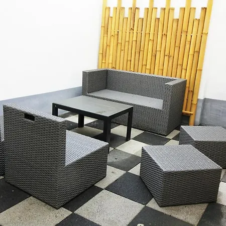 Sh L 3 Betten L Sauna L 450m Bis Universitaet *