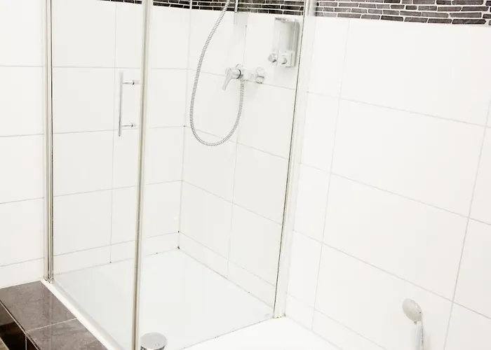 Lejlighed L 3 Schlafzimmer I Sauna L 400m Bis Uni I Messe I Iga 27 *